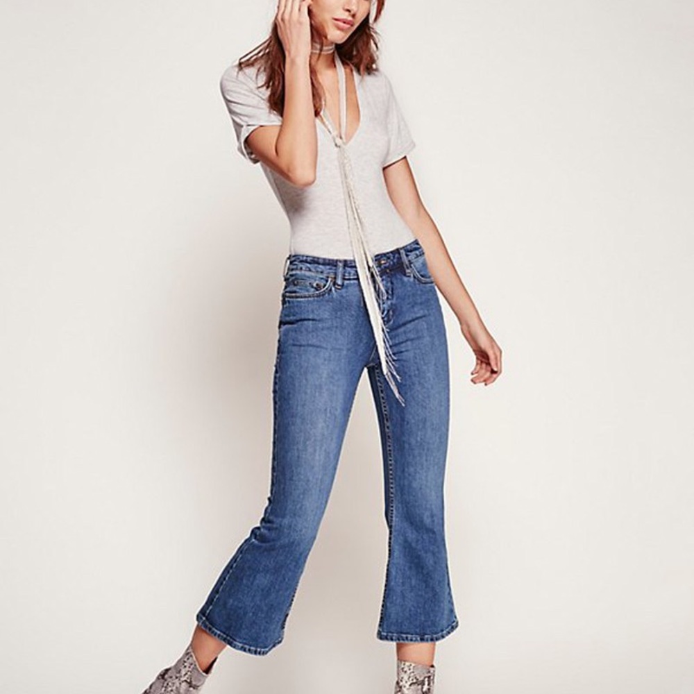 Free People Cropped Flare Jeans Size 26 Chloe On Trend Denim